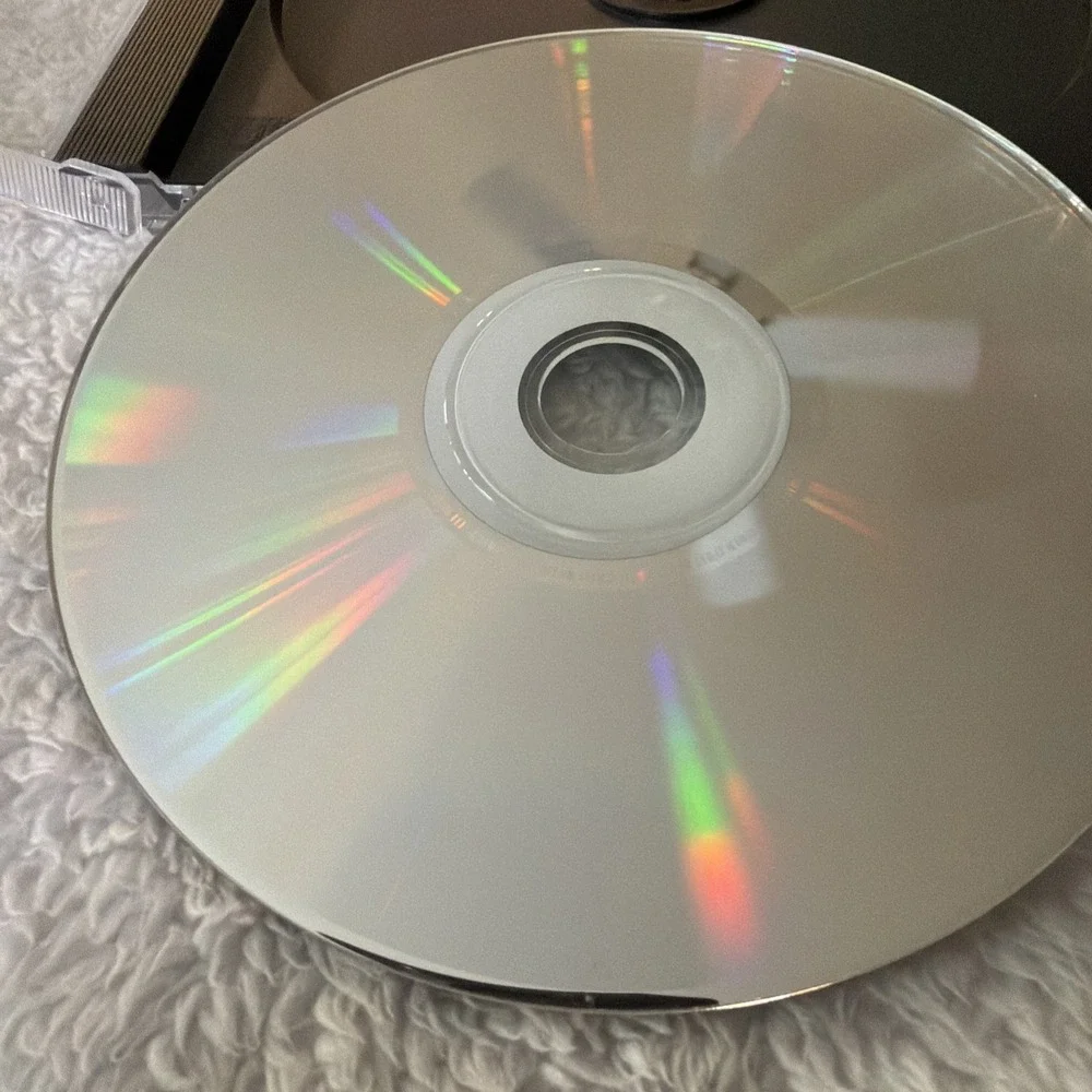 Glyph PC CD ROM Video Game E-Everyone Shade Tree Games WINDOWS Snail Mail